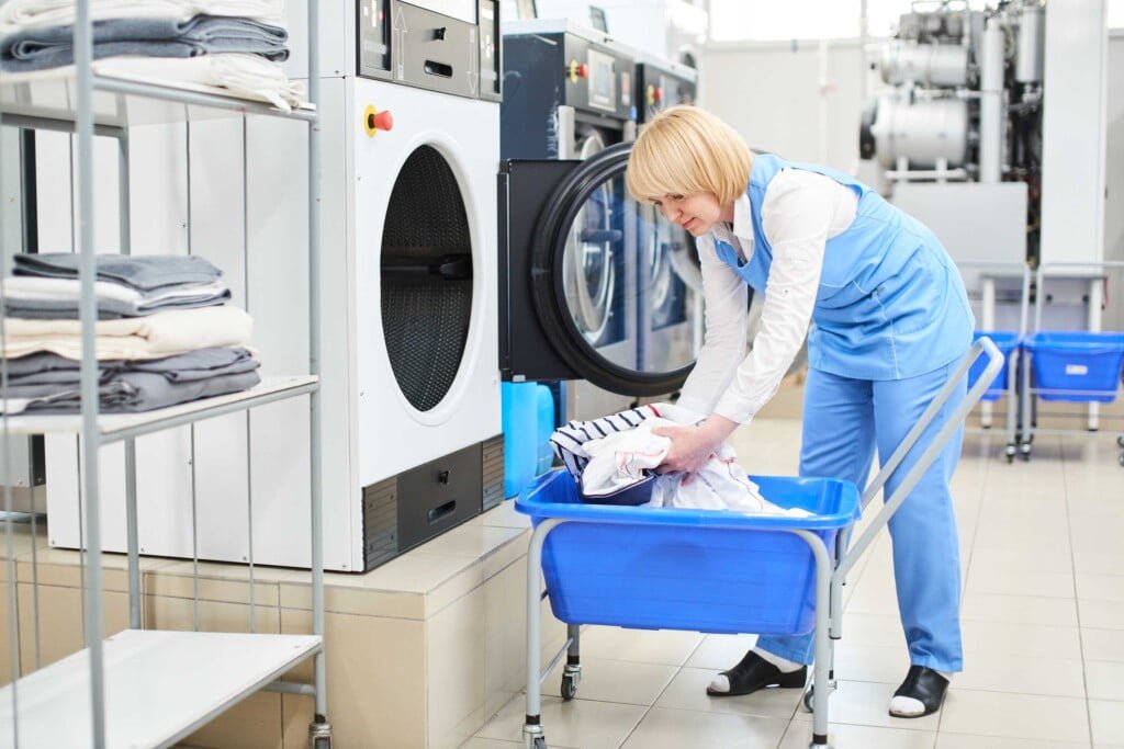 How Do Dry Cleaning Work